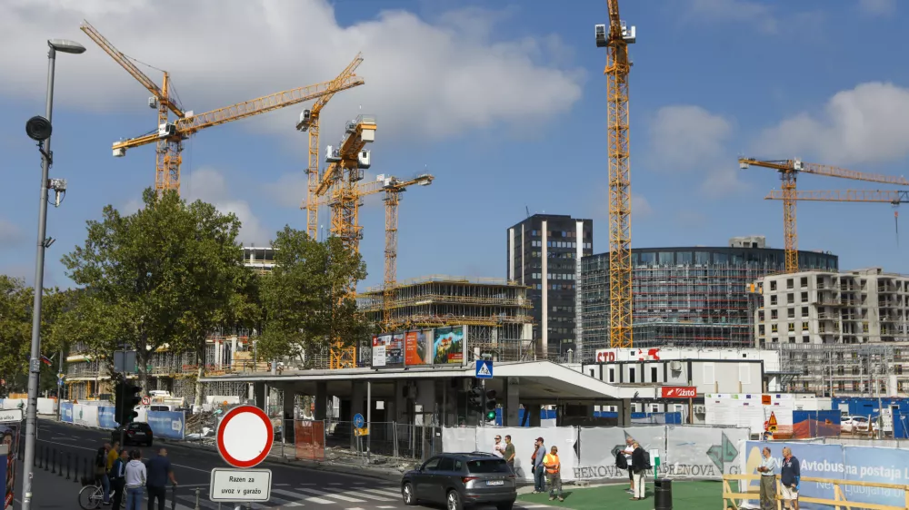15.9.2026 - Avtobusna postaja ljubljana - AP - ru&scaron;enje stara stavba - gradbi&scaron;čeFoto: Luka Cjuha