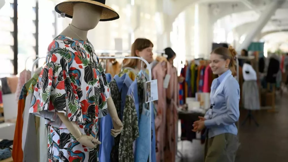 Slovenska moda za dva dni prihaja v Center Rog. Foto: Center Rog