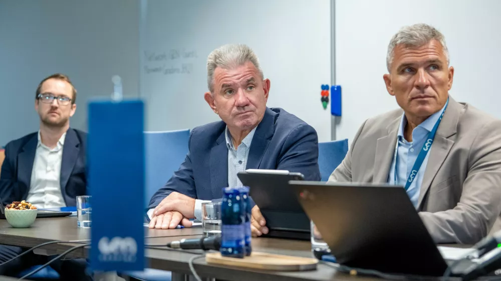 Ljubljana, prostori GEN energije.Novinarska konferenca druzbe Gen energija s predstavitvijo statusa projekta izgradnje nove jedrske elektrarne v Krskem (Jek2).