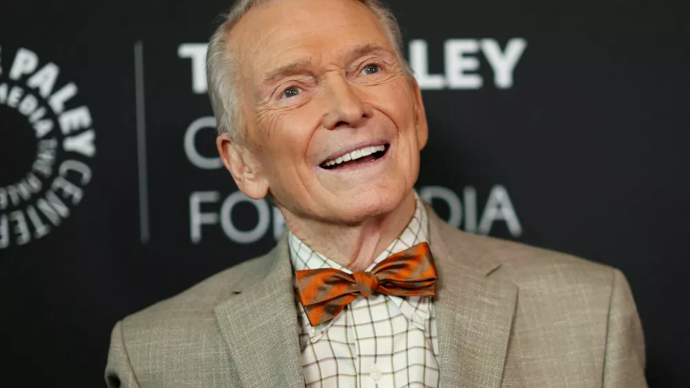 FILE PHOTO: Fashion designer Bob Mackie attends a premiere for the documentary "Bob Mackie: Naked Illusion" in Los Angeles, California, U.S. May 13, 2024. REUTERS/Mario Anzuoni/File Photo