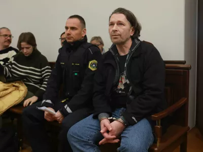 Preobrat na sojenju: Krvnik po 15 pivih bistveno zmanj&scaron;ano pri&scaron;teven
