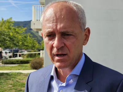 Maribor.Novinarska konferenca, na kateri je Andrej Bauman uradno napovedal kandidaturo za zupana Mestne obcine Maribor.Kandidat za zupana Mestne obcine Maribor Andrej Bauman.