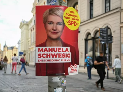 A campaign poster of Social Democratic Party (SPD) candidate, Mecklenburg-Western Pomerania State Premier Manuela Schwesig, hangs on a street pole ahead of the Mecklenburg-Western Pomerania state elections in Schwerin, Germany, September 15, 2026. REUTERS/Annegret Hilse