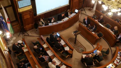 Ljubljanska levica se drobi, desnica taktizira