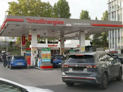 Illustration de stations essence en Ile-de-France, le 20 septembre 2026. &copy; Christiophe Aubert/Bestimage Illustration of gas stations in the &Icirc;le-de-France region, September 20, 2026.,Image: 1136678016, License: Rights-managed, Restrictions:, Model Release: no / Foto: Profimedia