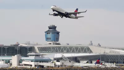 FILE PHOTO: An airplane takes off from New York's Laguardia Airport in the Queens borough of New York City, U.S., November 7, 2025. REUTERS/Ryan Murphy/File Photo