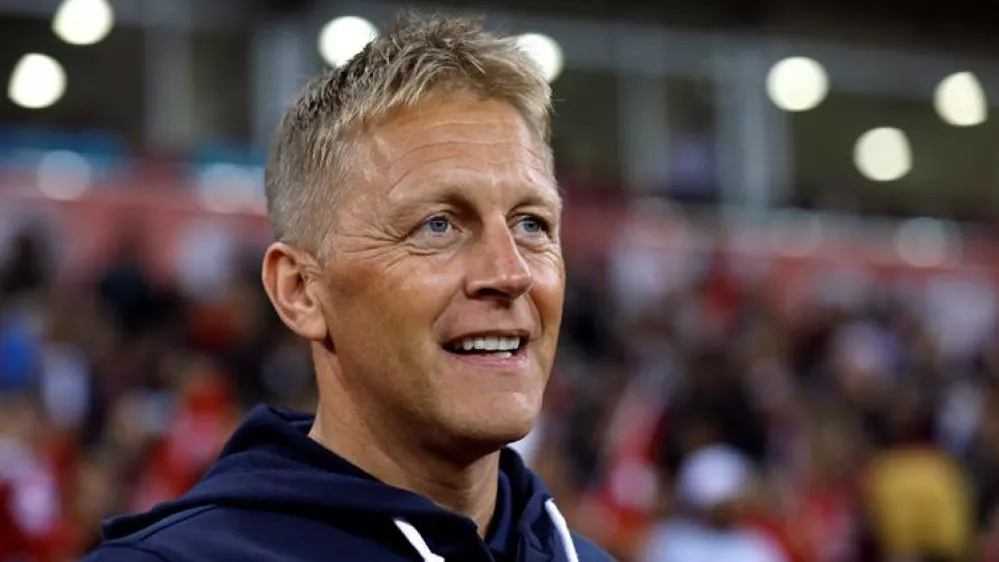FILE PHOTO: Soccer Football - 2018 World Cup qualifications - Europe - Turkey vs Iceland - New Eskisehir Stadium, Eskisehir, Turkey - October 6, 2017 Iceland coach Heimir Hallgrimsson  REUTERS/Umit Bektas/File Photo