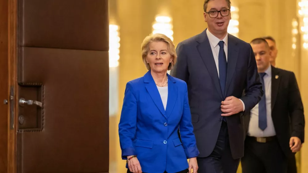 European Commission President Ursula von der Leyen attends a media conference with Serbian President Aleksandar Vucic in Belgrade, Serbia, October 31, 2023. REUTERS/Marko Djurica