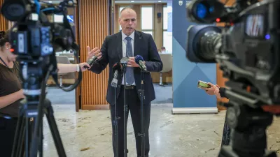 Ljubljana, DZ.Strokovni posvet v organizaciji ministrstva za pravosodje z naslovom Prihodnost kazenskega postopka v Sloveniji: med ucinkovitostjo pregona in procesnimi jamstvi, nagovor je imel minister za pravosodje Mihael Zupancic.
