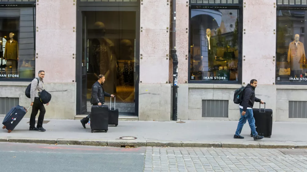 2.10.2025 - Turisti - Kratkotrajni najem Air bnbFoto: Luka Cjuha