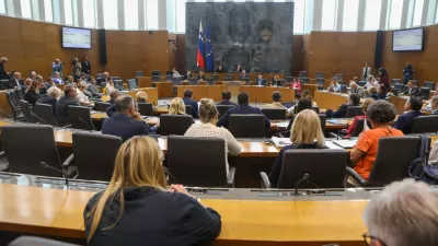 21.9.2026 - začetek redne seje DZ z glasovanjem o zahtevi skupine poslank in poslancev, Državni zbor redna sejaFoto: Luka Cjuha