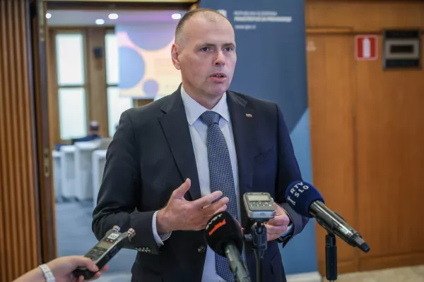 Ljubljana, DZ.Strokovni posvet v organizaciji ministrstva za pravosodje z naslovom Prihodnost kazenskega postopka v Sloveniji: med ucinkovitostjo pregona in procesnimi jamstvi, nagovor je imel minister za pravosodje Mihael Zupancic.