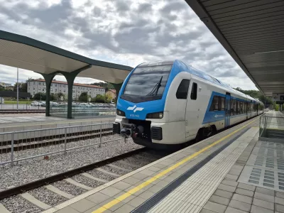 Nova Gorica, zelezniska postajaPredstavitev dogajanja ob 120-letnici Bohinjske proge.Potniski vlak.