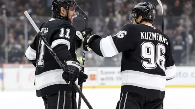 anze kopitar, andrej kuzmenko, los angeles kings, medved, hokej