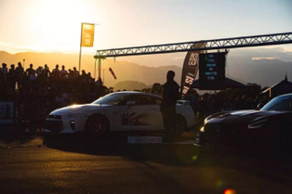 ABL Head2Head Drag Race