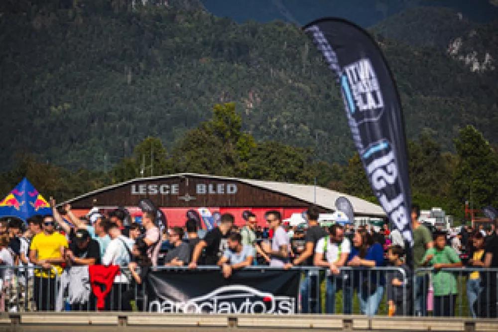 ABL Head2Head Drag Race