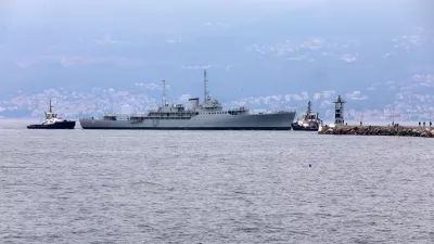 10.02.2025., Rijeka - Brod galeb dotegljen je iz Kraljevickog brodogradilista Dalmont u rijecku luku gdje je privezan uz lukobran Mololongo. Photo: Goran Kovacic/PIXSELL