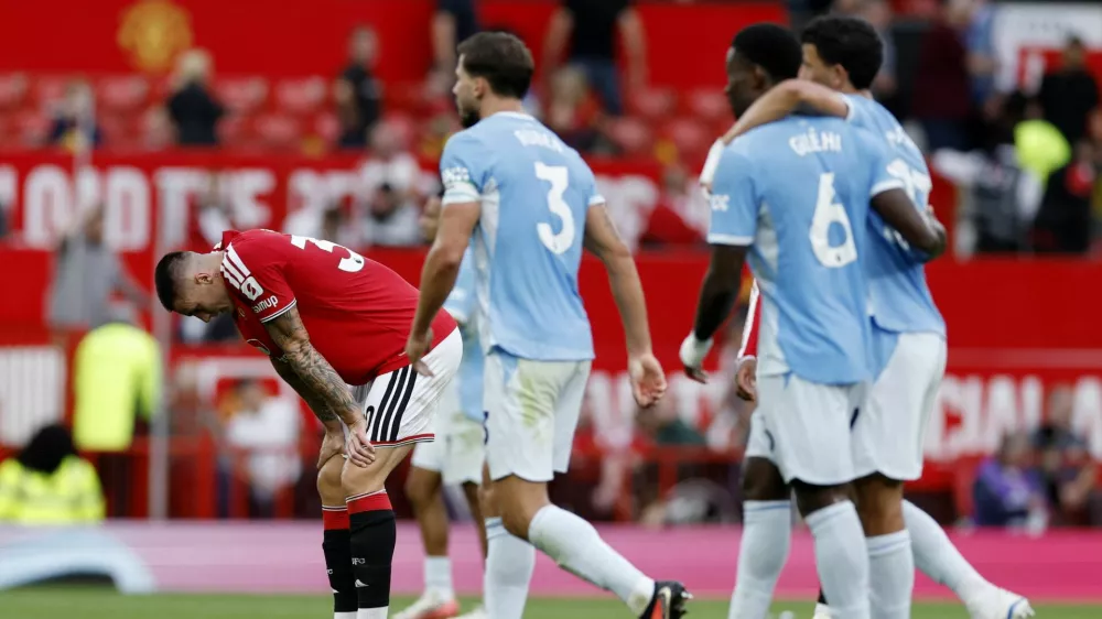 Soccer Football - Premier League - Manchester United v Manchester City - Old Trafford, Manchester, Britain - September 13, 2026 Manchester United's Benjamin Sesko looks dejected after the match Action Images via Reuters/Jason Cairnduff EDITORIAL USE ONLY. NO USE WITH UNAUTHORIZED AUDIO, VIDEO, DATA, FIXTURE LISTS, CLUB/LEAGUE LOGOS OR 'LIVE' SERVICES. ONLINE IN-MATCH USE LIMITED TO 120 IMAGES, NO VIDEO EMULATION. NO USE IN BETTING, GAMES OR SINGLE CLUB/LEAGUE/PLAYER PUBLICATIONS. PLEASE CONTACT YOUR ACCOUNT REPRESENTATIVE FOR FURTHER DETAILS..