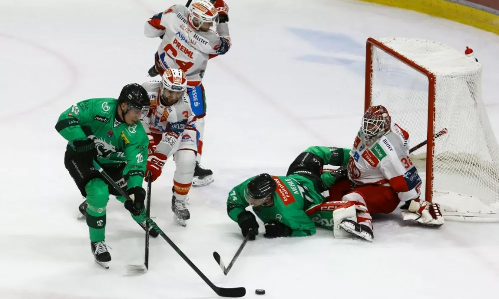 25.9.2026 - hokej -Olimpija - KAC Celovec v mednarodni ligi Icehl.Foto: Luka Cjuha