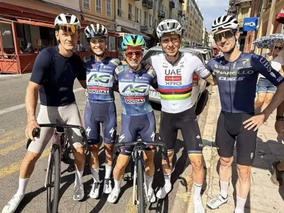 Tadej Pogačar je po po&scaron;kodbi znova opravil trening na kolesu. / Foto: instagram Tadeja Pogačarja