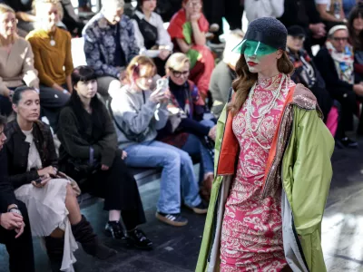 - 17-22.10.2025 - moda - Ljubljana Fashion week - LJFW - modna revija, manekenka, maneken, oblikovanje, design, obleka//FOTO: Jaka GasarOPOMBA: ZA OBJEKTIV - REPORTAŽA