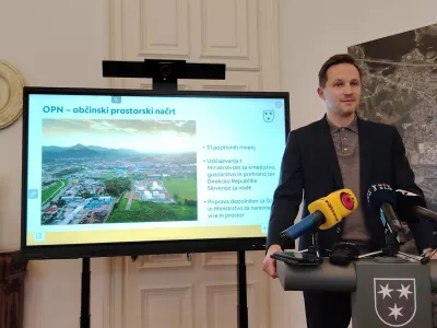 Celjski župan Matija Kovač si prizadeva, da bi celjski mestni svetniki prihodnjo pomlad sprejeli OPN, na katerega v Celju čakajo skoraj dve desetletji. F Mojca Marot