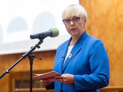 Ljubljana, Univerza v Ljubljani.Mednarodna znanstvena konferenca z naslovom Vkljucujoca dolgoziva druzba: dostojanstvo v staranju.Predsednica republike Natasa Pirc Musar.