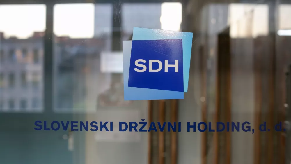 Jan&scaron;ev cunami: kdo vse je bil že zamenjan v državnih podjetjih po nastopu nove vlade