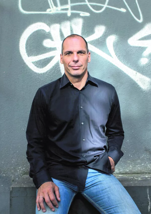 Yanis Varoufakis, gr&ouml;ki ekonomist - profesor gospodarstva na atenski univerzi,    //FOTO: Jaka GasarOPOMBA: ZA OBJAVO V PRILOGI n DNEVNIKOV OBJEKTIV - INTERVJU 2013 / Foto: Jaka Gasar