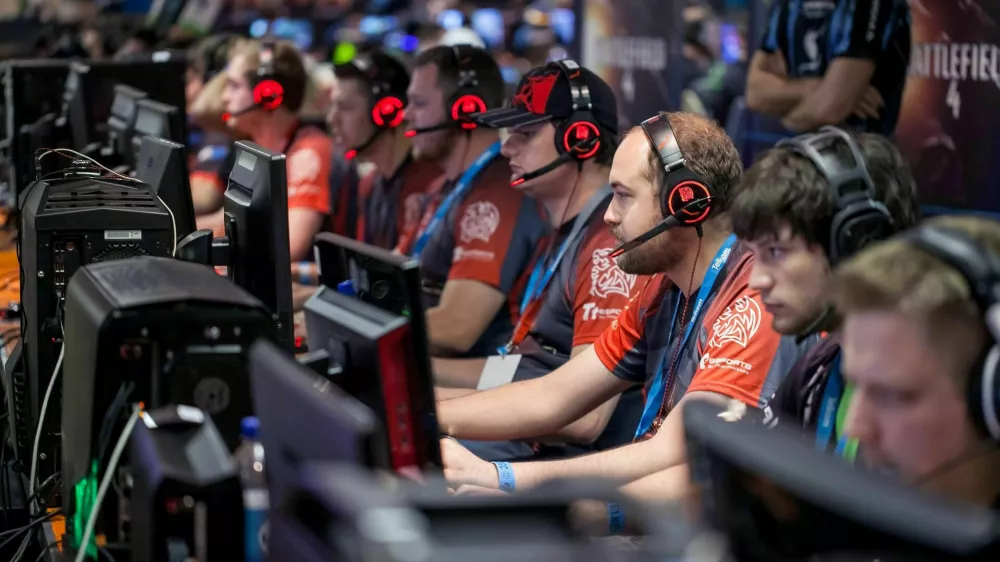 2AY2XAT Johannesburg, South Africa, 9th October - 2015: Gamers at their computers at an online gaming event. Esports event.