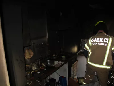 Požar Izola policija gasilci