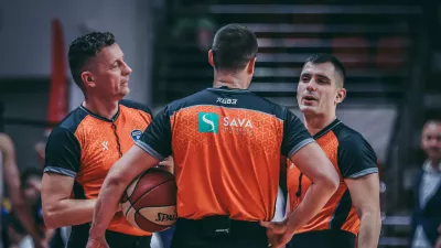 ko&scaron;arka, liga Aba, sodniki