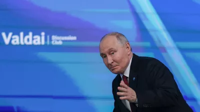 Russian President Vladimir Putin gestures as he attends a plenary session of the Valdai Discussion Club in Moscow, Russia, October 1, 2026. REUTERS/Ramil Sitdikov   TPX IMAGES OF THE DAY