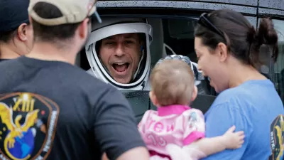 NASA astronaut Luke Delaney reacts to family members, as he departs for the launch pad at the Kennedy Space Center in Cape Canaveral, Florida, US, October 1, 2026. REUTERS/Philip Scott Andrews   TPX IMAGES OF THE DAY