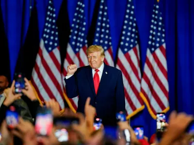 US President Donald Trump participates in a midterm election rally for Oklahoma Republican gubernatorial candidate Mike Mazzei at the Choctaw Event Center in Durant, Oklahoma, US, October 1, 2026. REUTERS/Nick Oxford