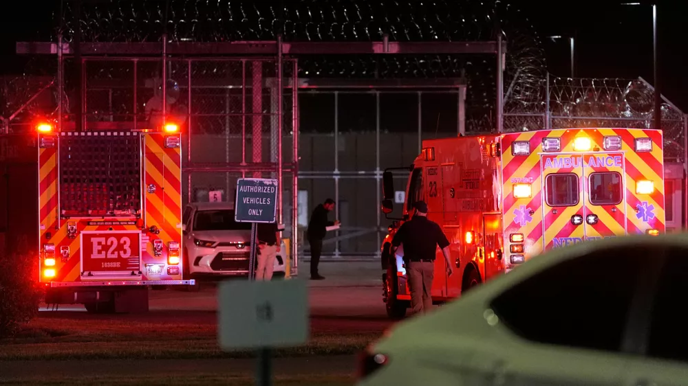 Emergency vehicles arrive at Riverbend Maximum Security Institution after the execution of Christa Pike was halted Wednesday, Sept. 30, 2026, in Nashville, Tenn. (AP Photo/George Walker IV)