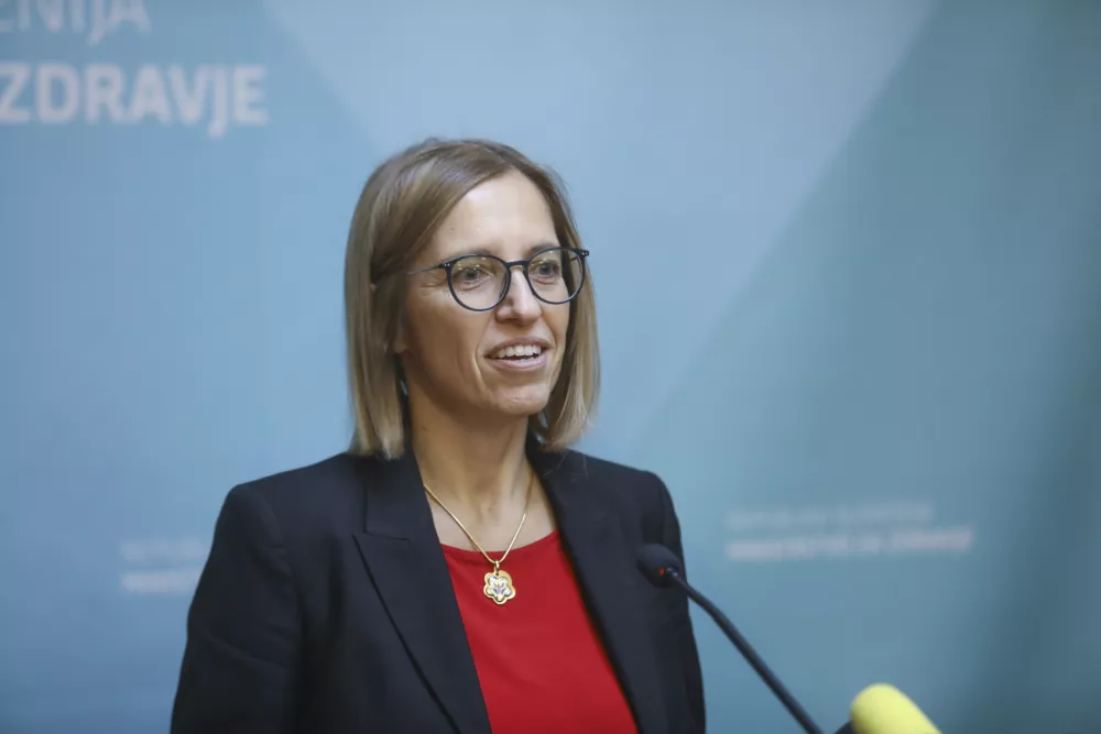 Alkohol v &scaron;olah: ministrstvo za zdravje obrnilo plo&scaron;čo, zdaj dopu&scaron;ča več fleksibilnosti