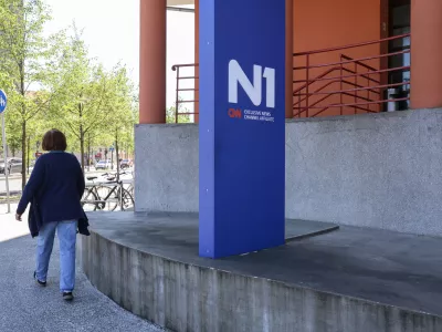 Negotovost na N1: zaposleni brez informacij, plačila pogodbenim sodelavcem zamujajo