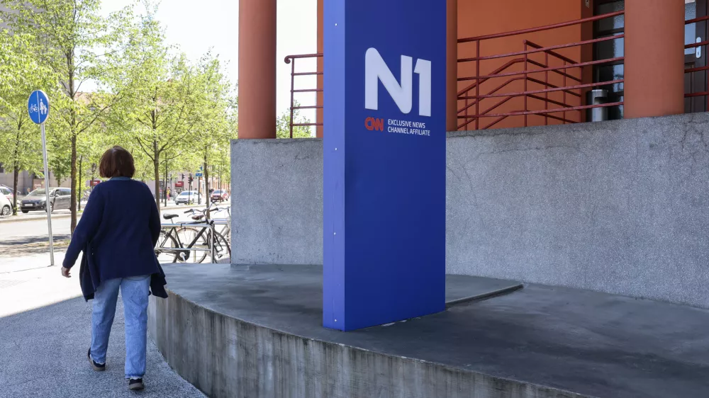 Negotovost na N1: zaposleni brez informacij, plačila pogodbenim sodelavcem zamujajo