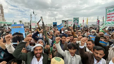 FILE PHOTO: Houthi supporters rally to celebrate advances by Houthi forces along the Red Sea coastline, in Sanaa, Yemen, September 18, 2026. Picture taken with a mobile phone. REUTERS/Adel Al Khader/File Photo