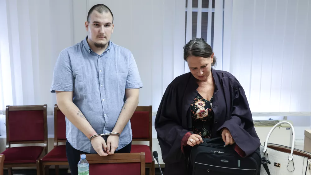 Travmatični dogodek je domnevno žrtev posilstva psihično sesul