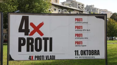 - 02.10.2026 - plakat 4x proti - referendum //FOTO: Jaka Gasar