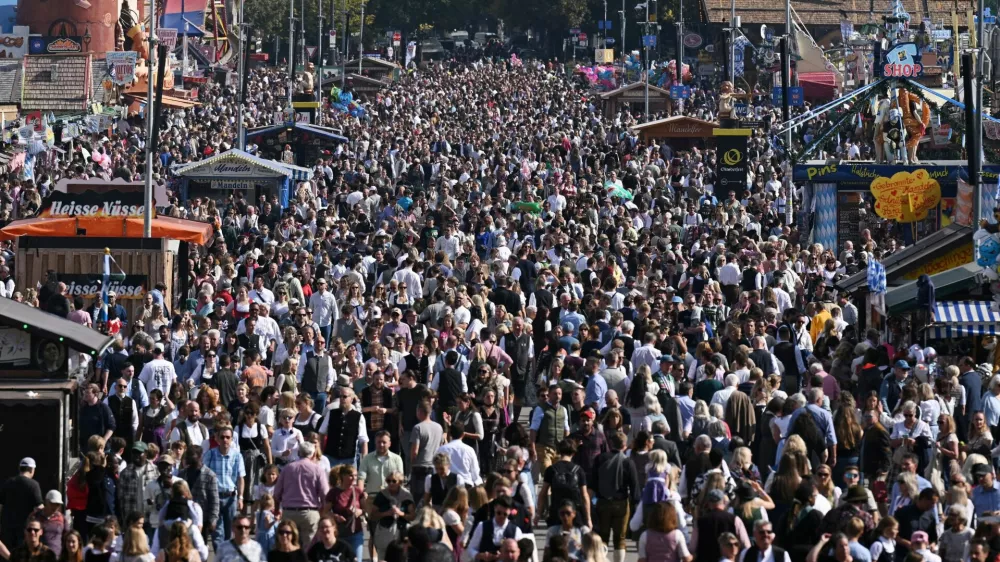 People gather on the last day of the 191st Oktoberfest, the world's largest beer festival in Munich, Germany, October 4, 2026. REUTERS/Angelika Warmuth