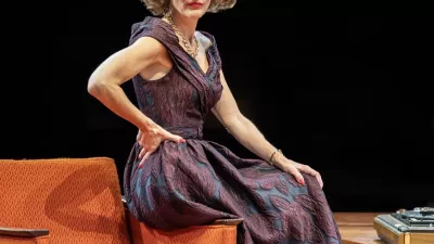 Gillian Anderson nastopa v predstavi Kdo se boji Virginie Woolf. F instagram Gillian Anderson
