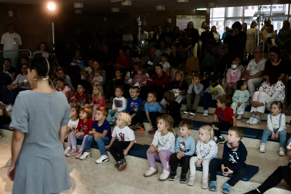 (VIDEO) Saprami&scaron;ka: 40 let že i&scaron;če le&scaron;nike, zdaj je na&scaron;la pot do bolnih otrok