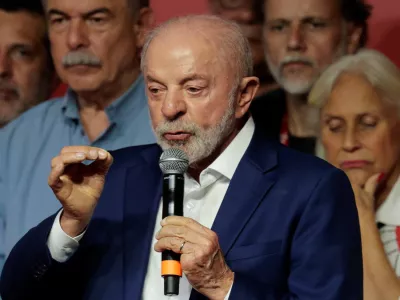 Brazilian President Luiz Inacio Lula da Silva, the Workers' Party (PT) candidate for presidential re-election, addresses supporters after the country's electoral authority said Flavio Bolsonaro will face Lula in the runoff of a presidential election, in Sao Paulo, Brazil October 4, 2026. REUTERS/Brian Snyder