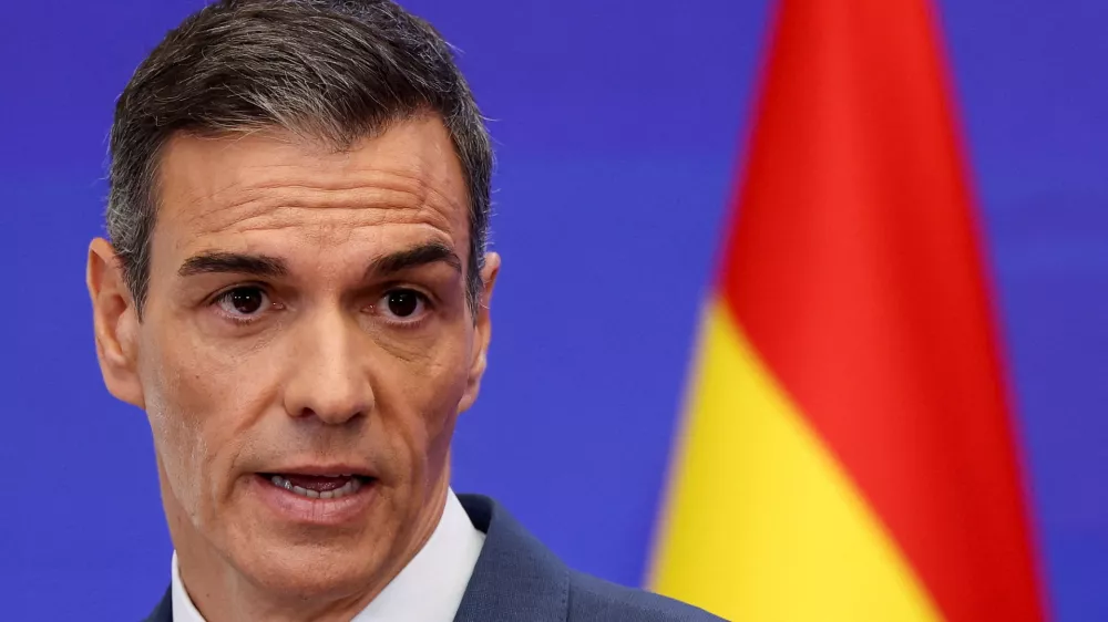 FILE PHOTO: Spanish Prime Minister Pedro Sanchez speaks at a press conference before summer break, at Moncloa Palace in Madrid, Spain, July 28, 2025. REUTERS/Juan Medina/File Photo