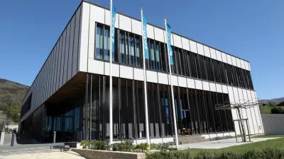 - 11.04.2022 &ndash; Podjetje Gen-i, trgovanje in prodaja električne energije, d.o.o.., Ulica Vinka Vodopivca 45 A, Kromberk v Mestni občini Nova Gorica. //FOTO: Tomaž Skale