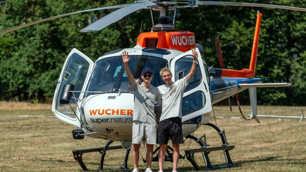 Domen Prevc, helikopter, tadej pogačar, smučarski skoki