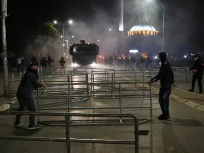 People use fences to block the roads during a protest following a Hague court verdict sentencing former Kosovo Liberation Army (KLA) leaders, including former president Hashim Thaci, to a combined 81 years in prison for war crimes, in Pristina, Kosovo, October 5, 2026. REUTERS/Valdrin Xhemaj